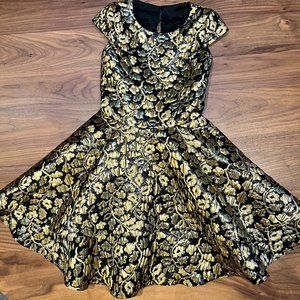 Charles David Gold Label Girls Dress size 11 yrs